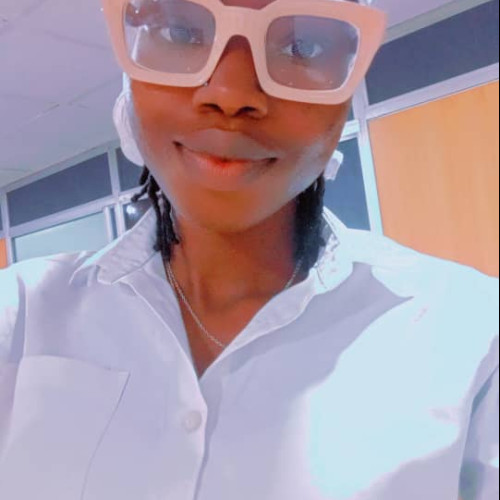 Maryam Y. profile photo