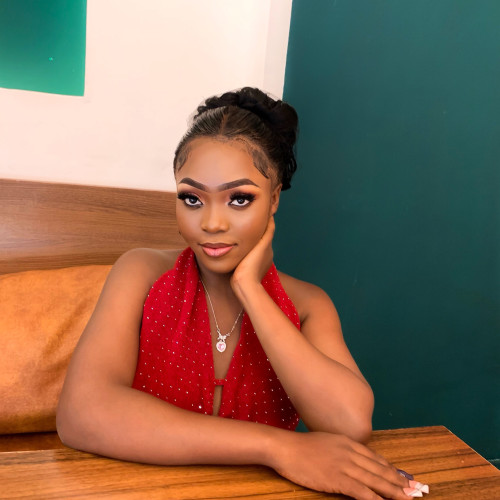 Shena  R. profile photo