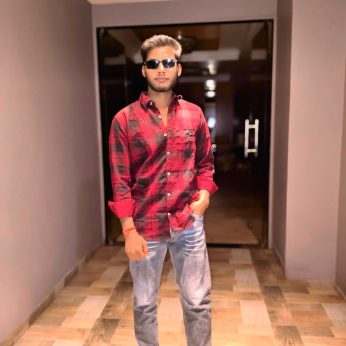 Dhikshit Singh r. profile photo