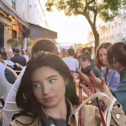 Inès R. profile photo
