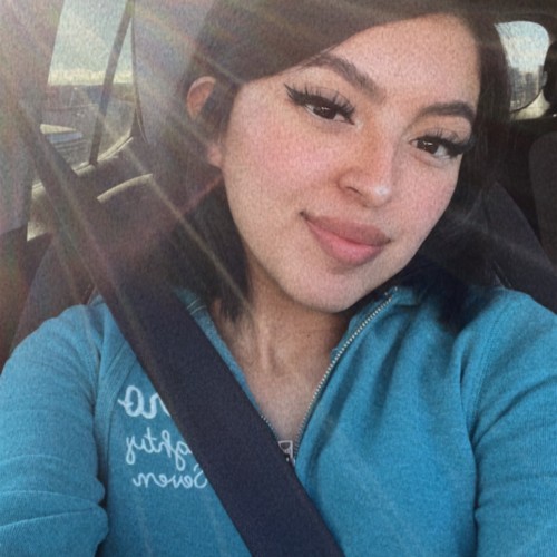 selena y.