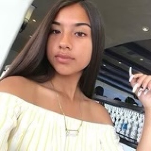 Layla K.