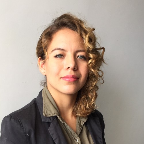 Mónica B.