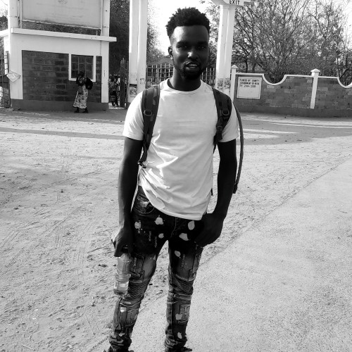 Hezzy 0. profile photo