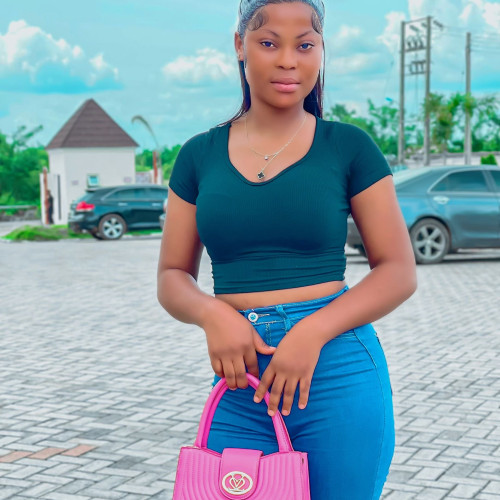 Adeyemi T. profile photo