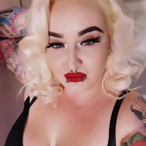 Vicky D. profile photo