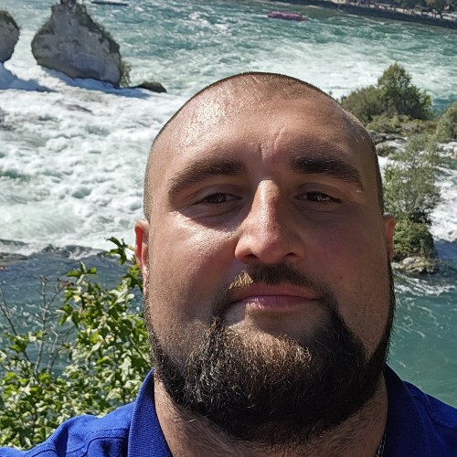 Vadim  T.