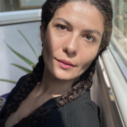 Ana Maria L.