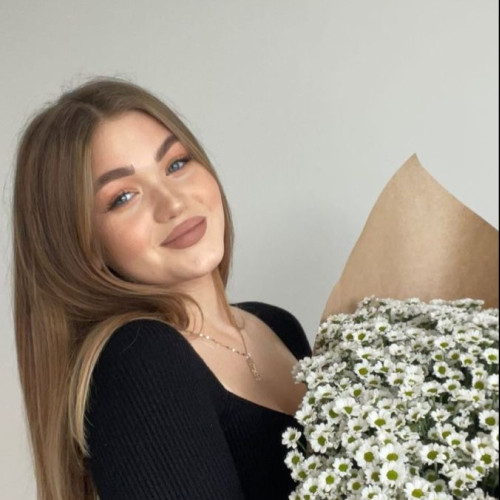 Navera Z. profile photo