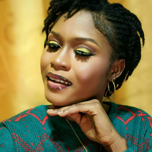 SOLANGE E.