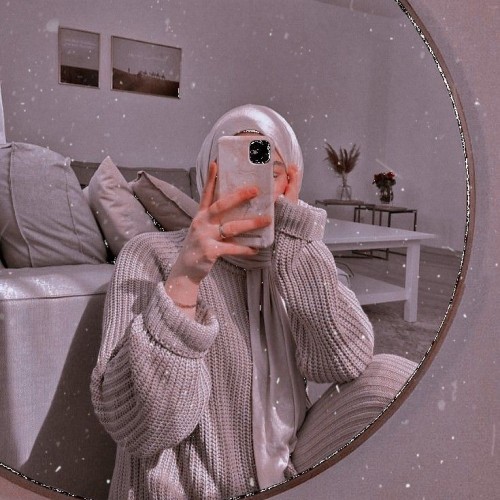 Minahil  J.