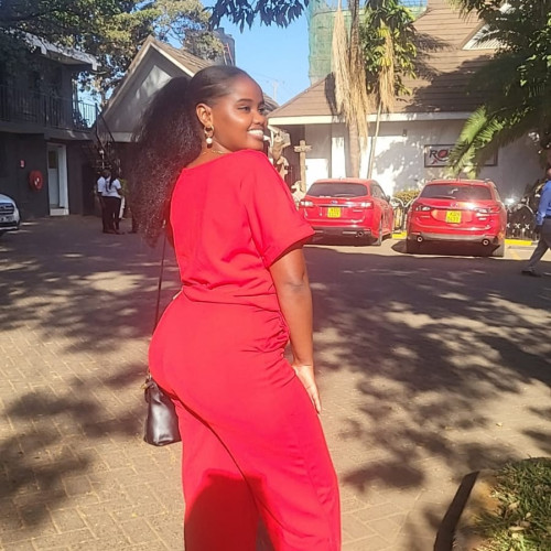 Yvonne  N. profile photo