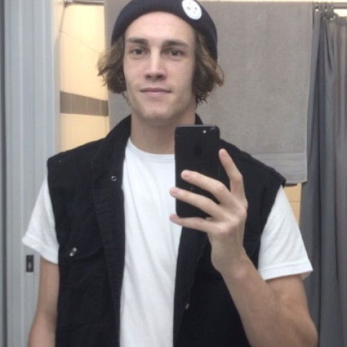 Charlie S. profile photo