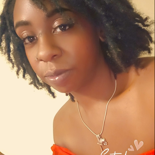 Henny B.