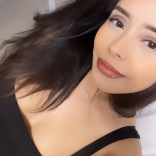 Ebony R. profile photo