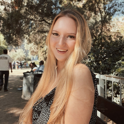 Eva V. profile photo