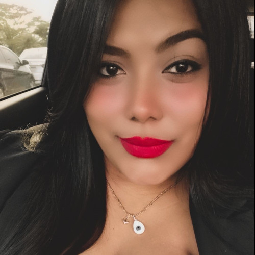 JULY H. profile photo