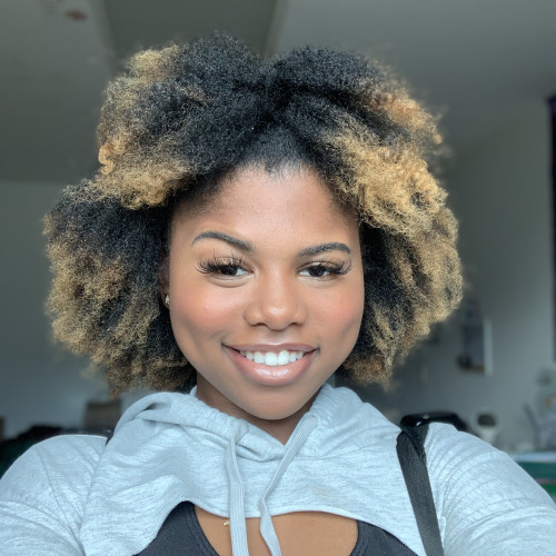 Samantha M. profile photo