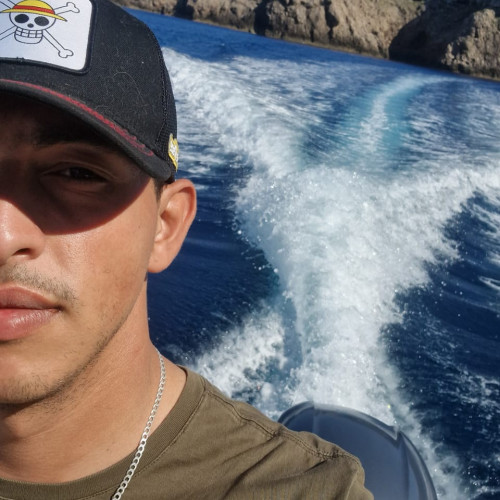 adan v. profile photo