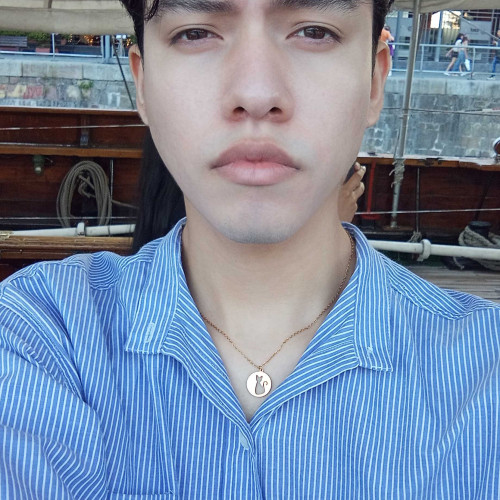 Esteban G.