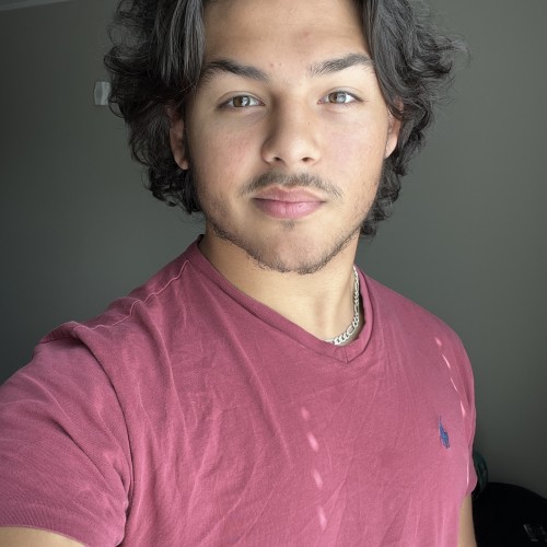 Elias M. profile photo