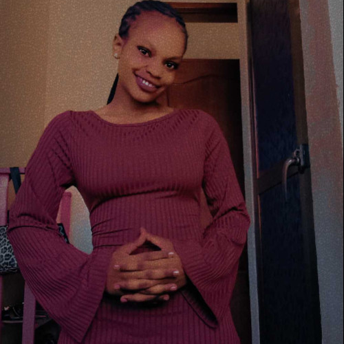 Qeen M. profile photo