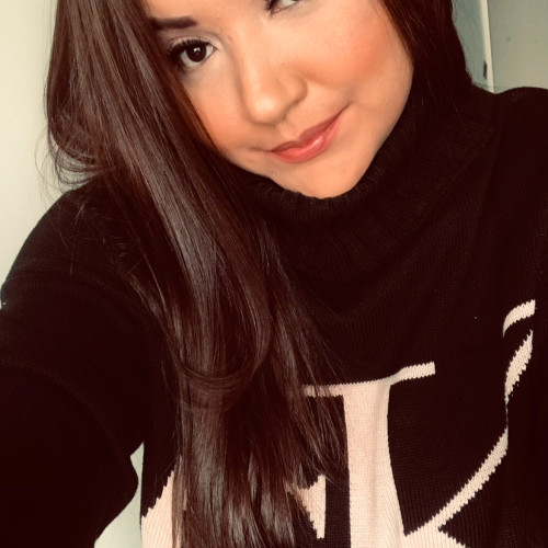 Luciana F.