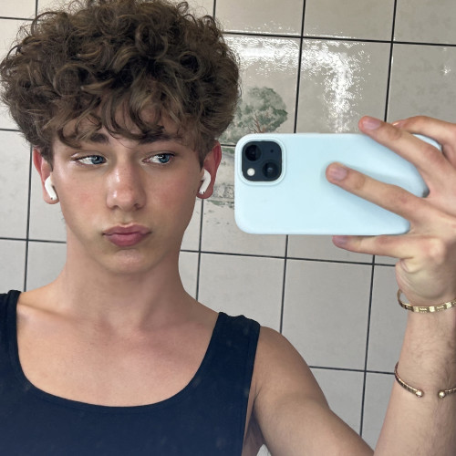 Andrew C. profile photo