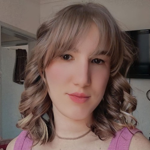 Lia V. profile photo