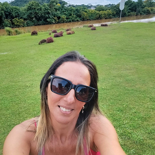 Mayra c. profile photo