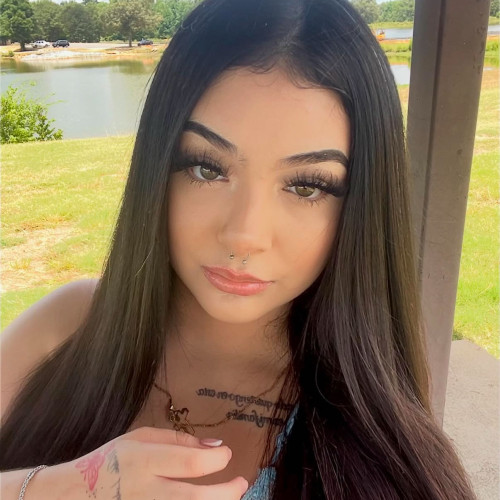 Karla V. profile photo