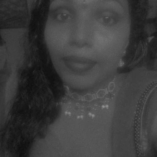 Santhiya V.
