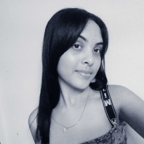 Ester R. profile photo