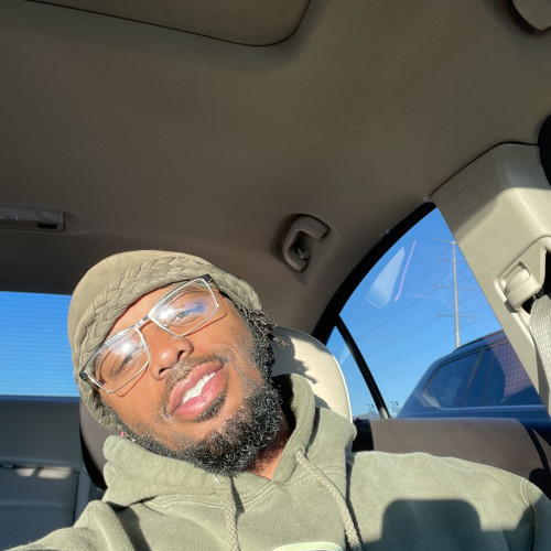 DAngelo b. profile photo