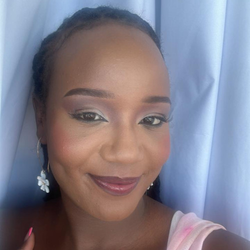 Esther M. profile photo