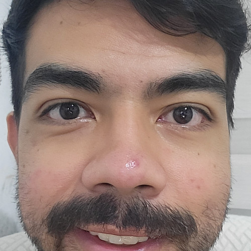 OSCAR L. profile photo