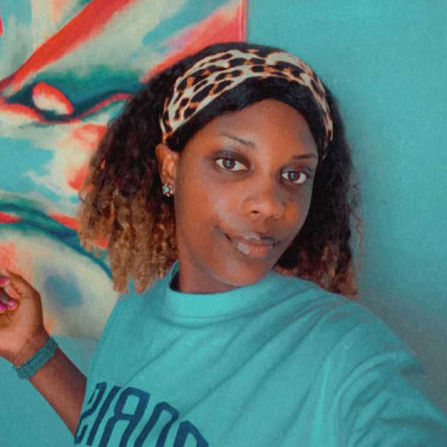 Emmanuelle M. profile photo