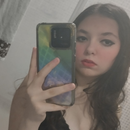 Flora F. profile photo