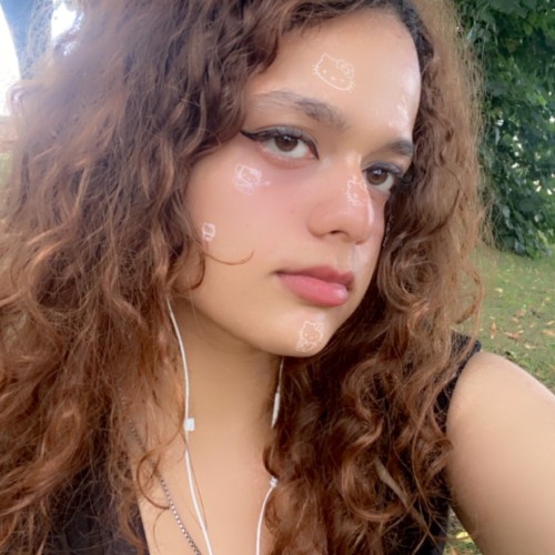 yasmine s.