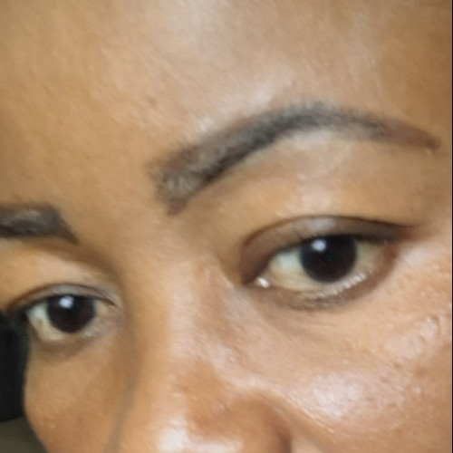 Esi O. profile photo