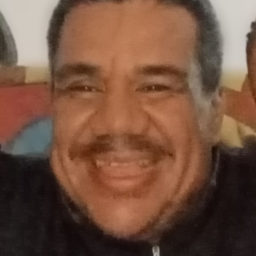 Daniel  t.