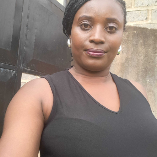 melda k. profile photo