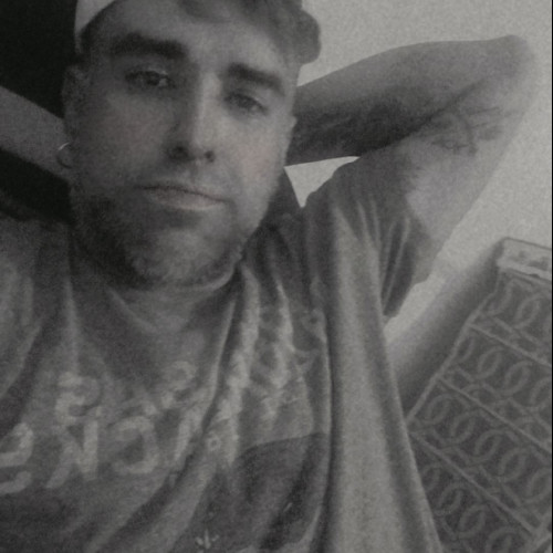 rikrdo v. profile photo