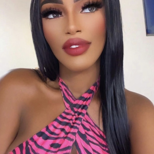 Shenelle L.