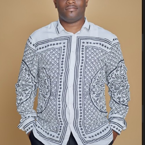 Oluwashola  A.