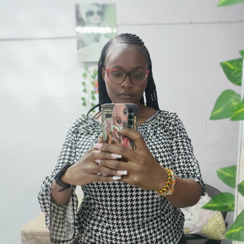 Liz L. profile photo