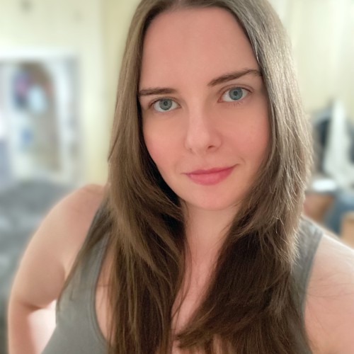 Claire R.