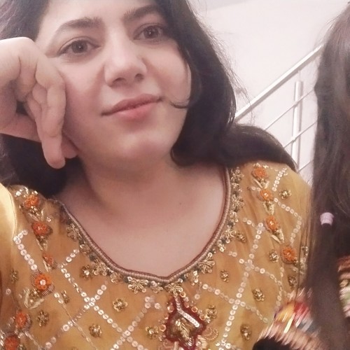 Mia S.