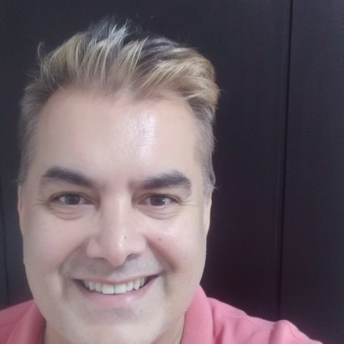 victor v. profile photo