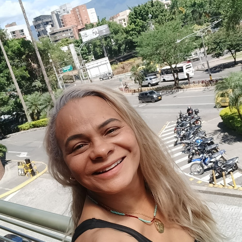 LUZ C. profile photo